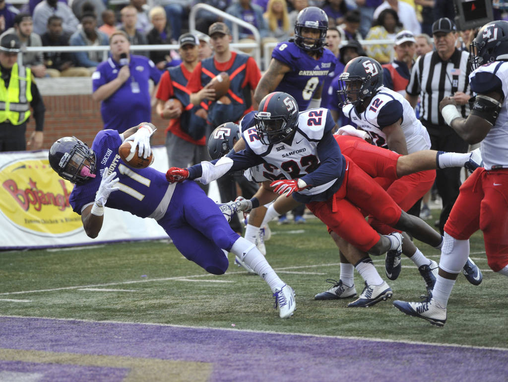 Catamount Football Minute: October 26,2015