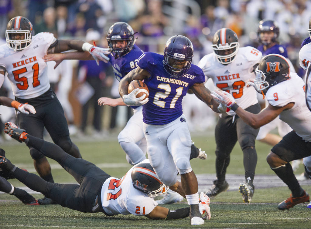 Catamount Football Minute: October 12,2015