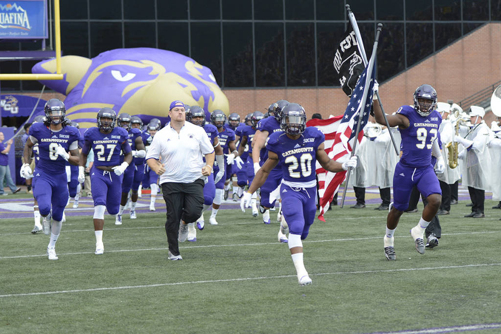 Catamount Football Minute: 9/21/15 