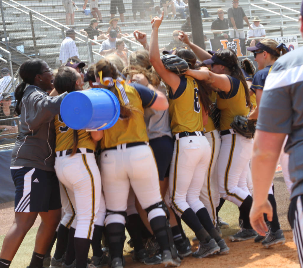 Highlights of UTC's win over Mercer for the SoCon Tournament Championship.